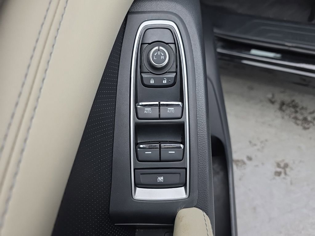 Used 2024 Subaru Ascent Limited image 20