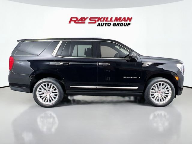 Used 2023 GMC Yukon Denali w/ Denali Reserve Package image 8