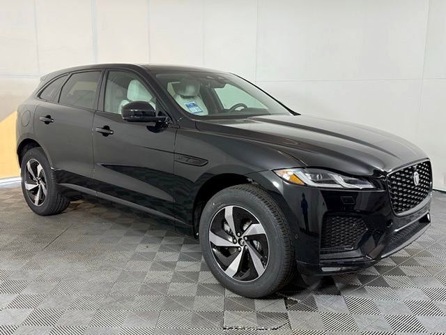 New 2026 Jaguar F-PACE R-Dynamic S image 8