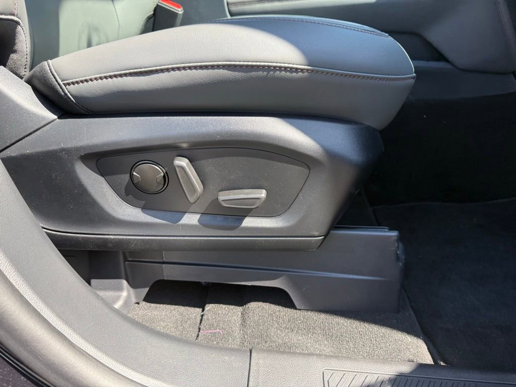 New 2026 Ford Explorer Active w/ Active Comfort Package AWD/4WD image 56