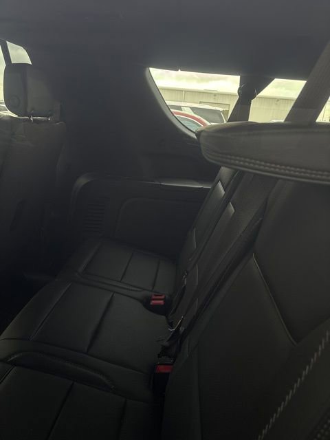 Used 2021 GMC Yukon XL Denali w/ Denali Premium Package image 16