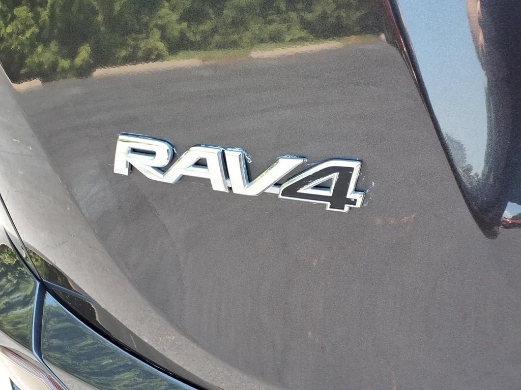 Used 2016 Toyota RAV4 Limited AWD/4WD image 9