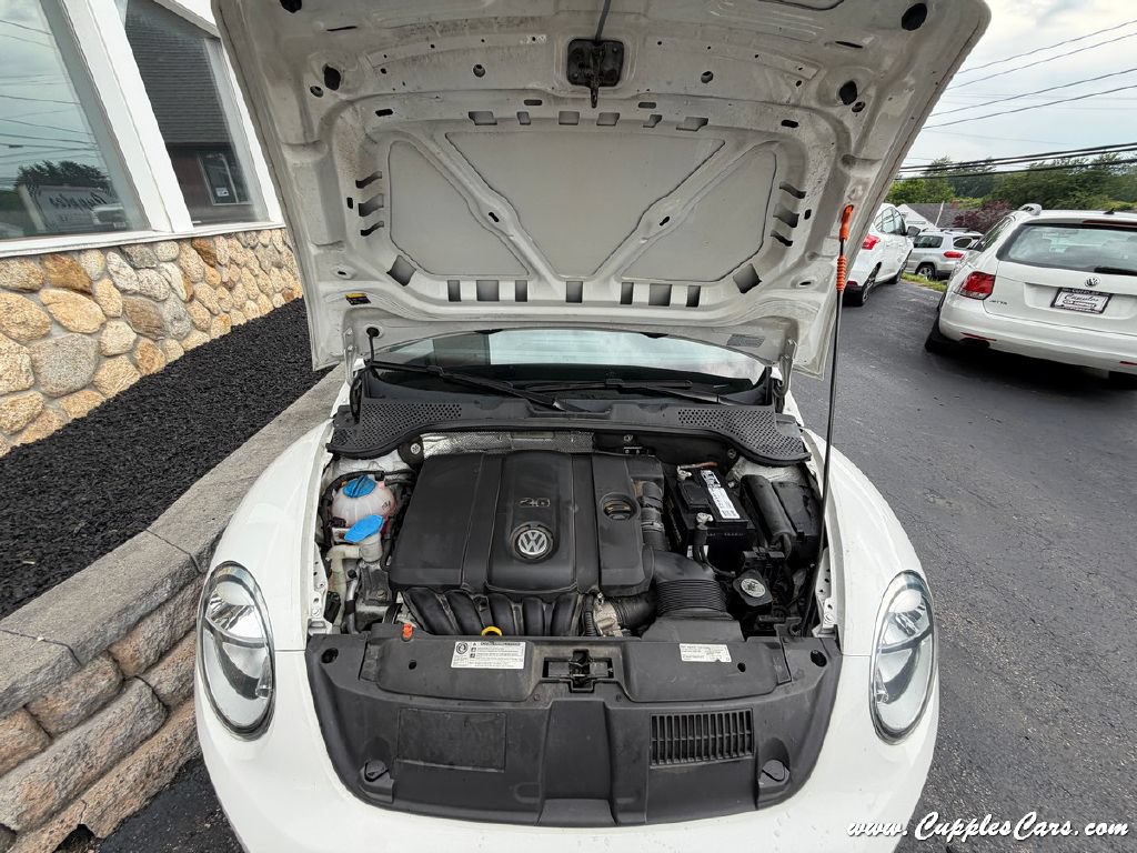 Used 2013 Volkswagen Beetle 2.5 FWD image 14