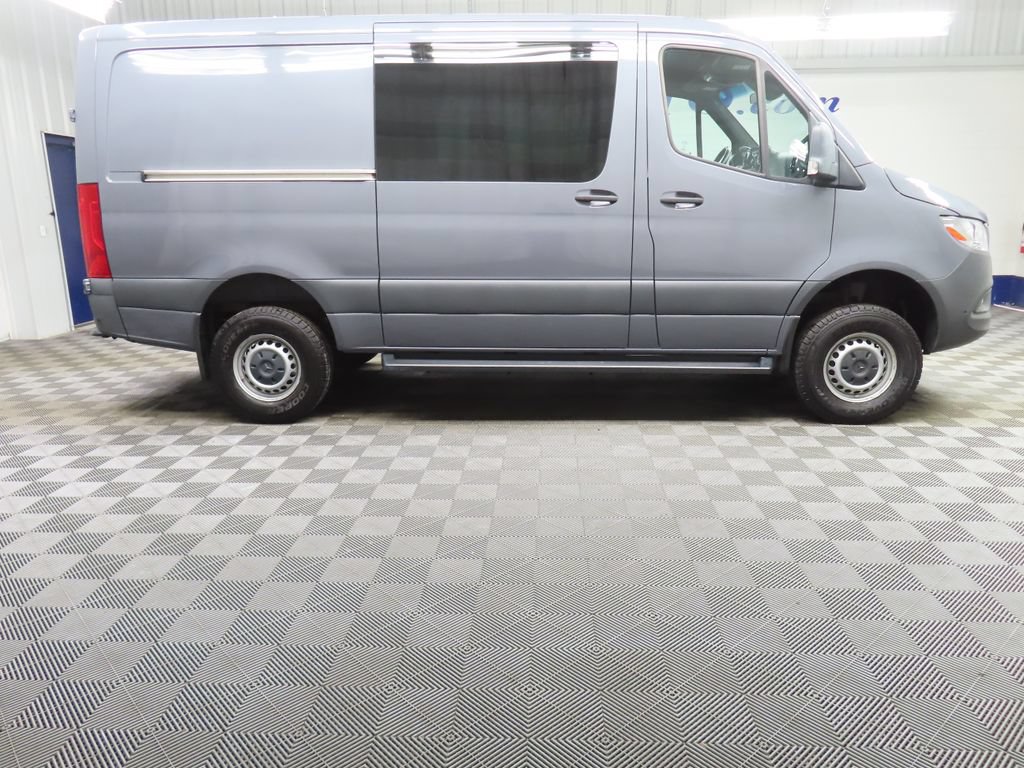 Used 2021 Mercedes-Benz Sprinter 2500 video 2