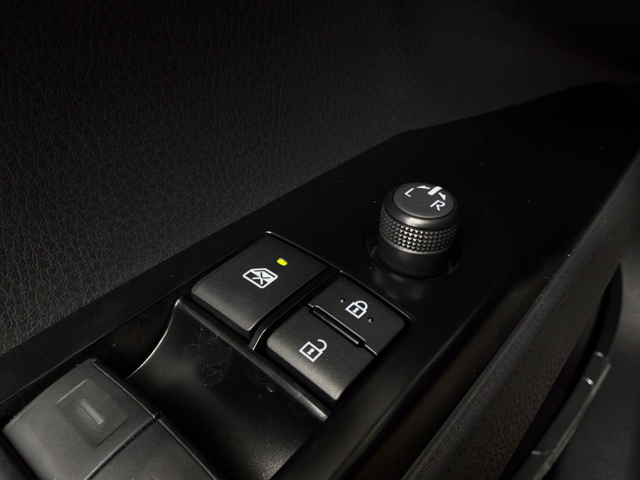 New 2026 Toyota Camry SE w/ Convenience Package FWD image 22
