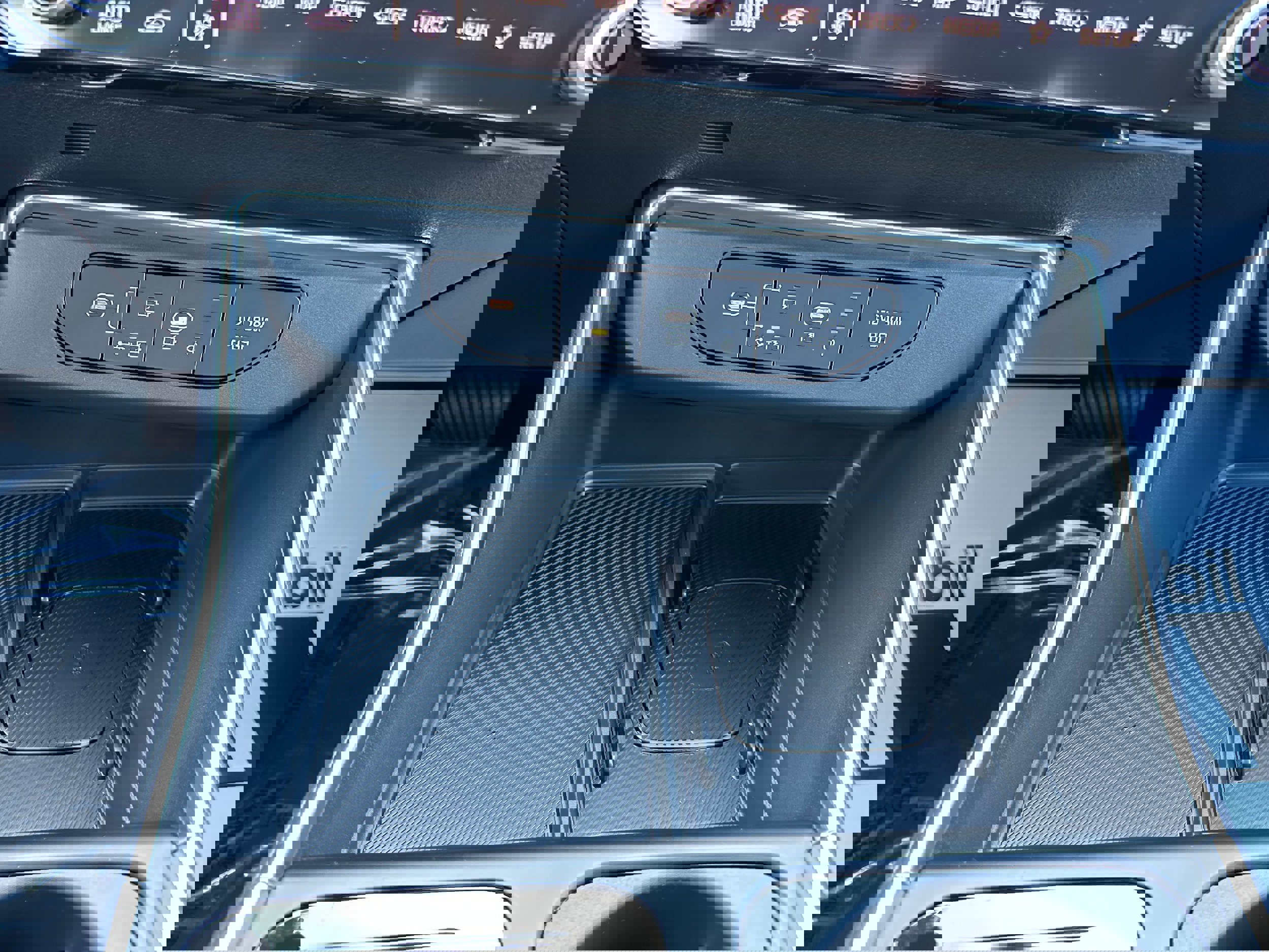 New 2026 Kia Carnival SX image 47