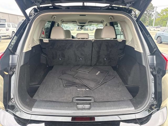 Used 2025 Nissan Rogue SV image 12