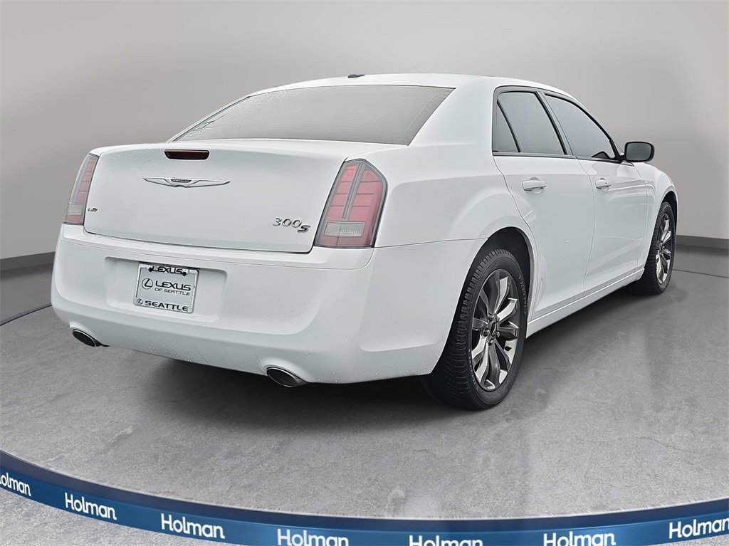 Used 2014 Chrysler 300 S image 6
