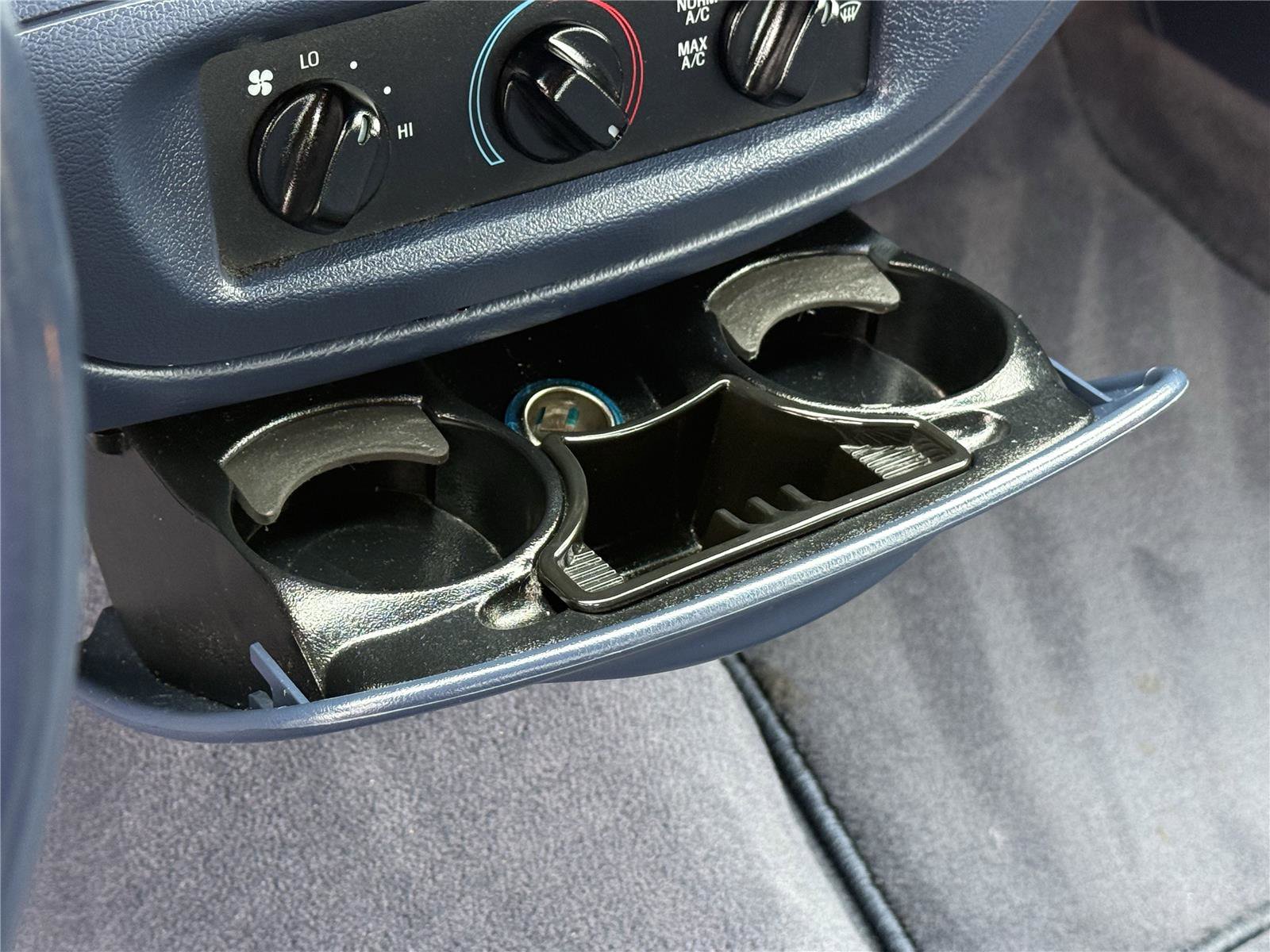 Used 1996 Ford Crown Victoria LX RWD image 28