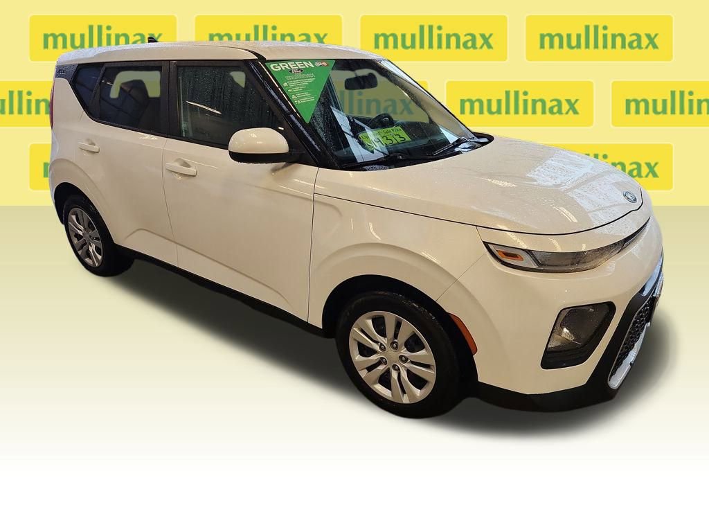 Used 2020 Kia Soul LX image 1