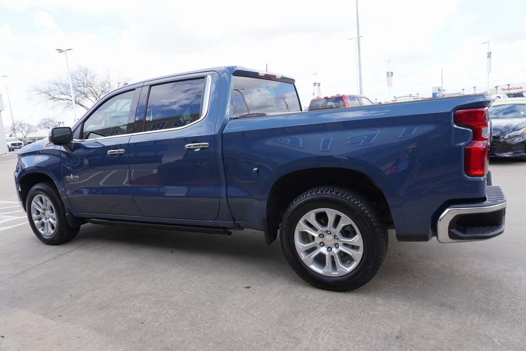 Used 2024 Chevrolet Silverado 1500 LTZ AWD/4WD image 4