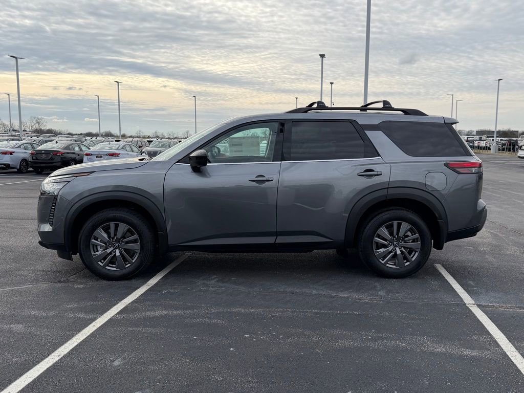 New 2026 Nissan Pathfinder SV image 7