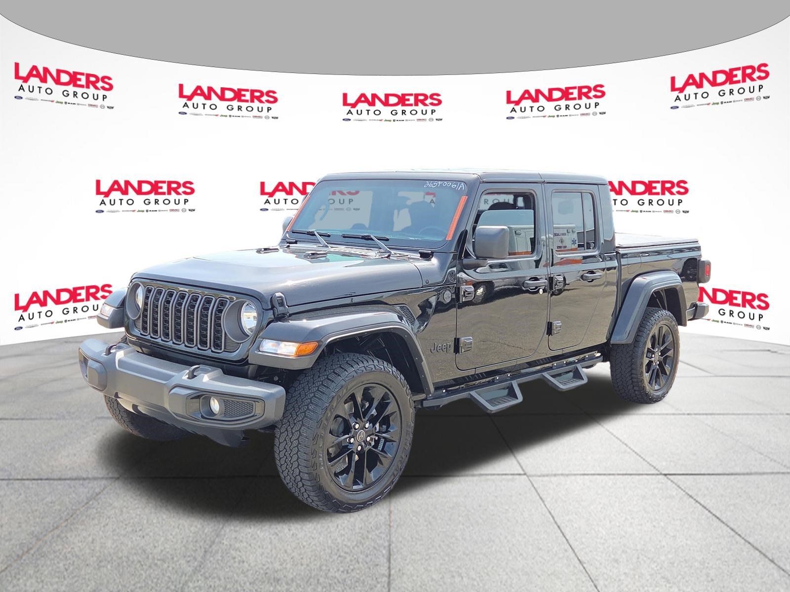 Used 2024 Jeep Gladiator Sport image 7
