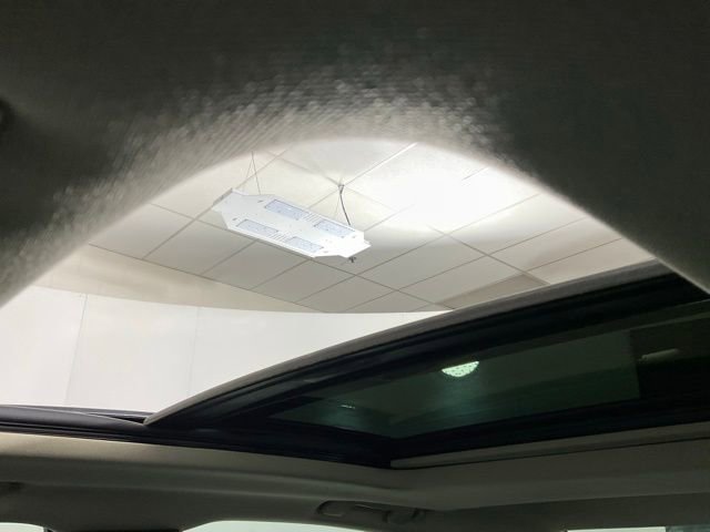 Used 2018 Cadillac XTS Luxury w/ Driver Awareness Package image 17