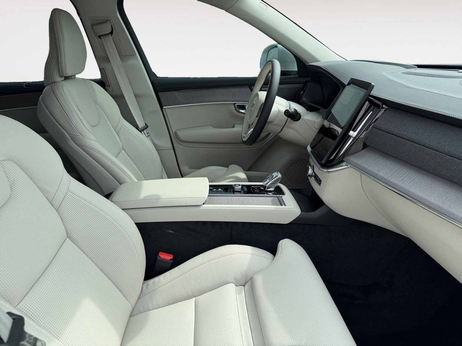 New 2026 Volvo XC90 B6 Ultra w/ Protection Package image 15