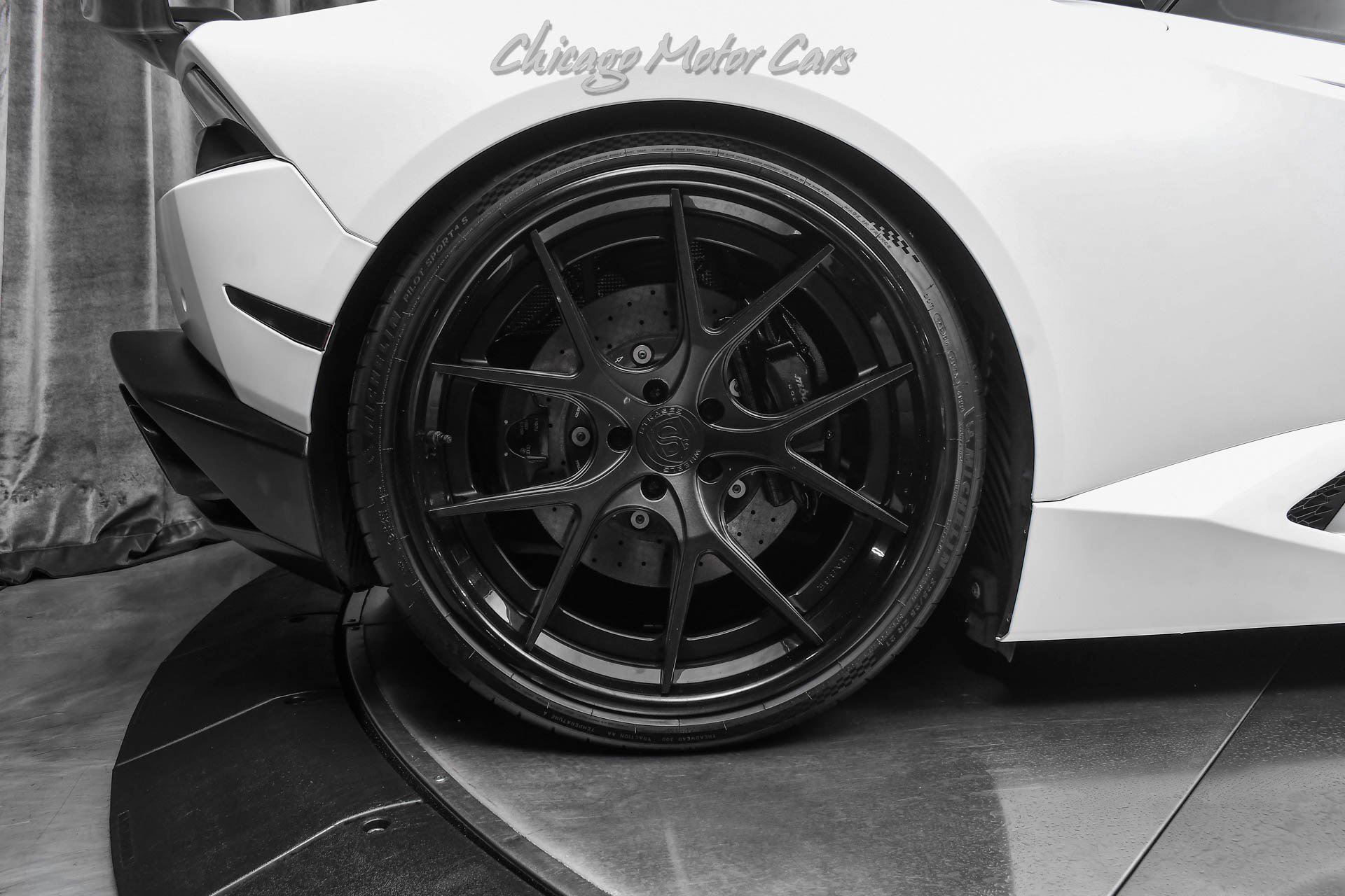 Used 2016 Lamborghini Huracan LP 610-4 AWD/4WD image 43