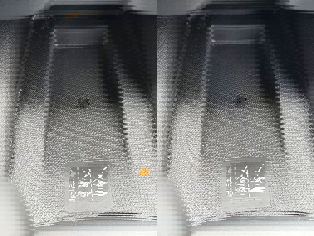 Used 2024 Chevrolet Blazer LT w/ Convenience Package image 28