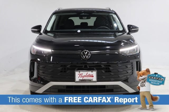 Used 2026 Volkswagen Tiguan SE AWD/4WD image 2