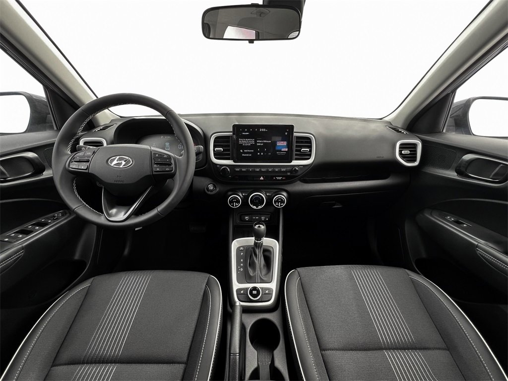 New 2025 Hyundai Venue Limited image 13