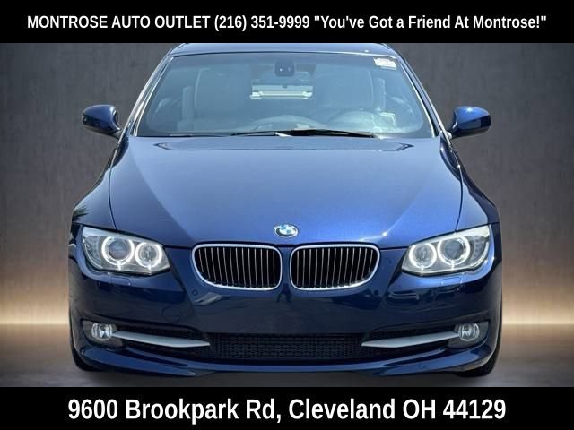 Used 2011 BMW 335i Convertible image 9