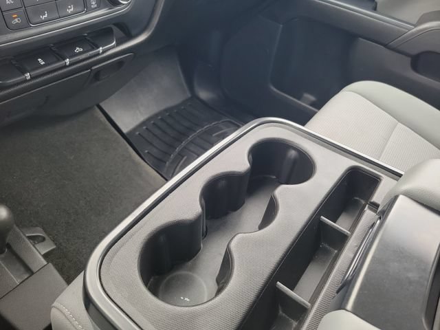 Used 2018 Chevrolet Silverado 1500 Custom w/ Custom Value Package AWD/4WD image 25