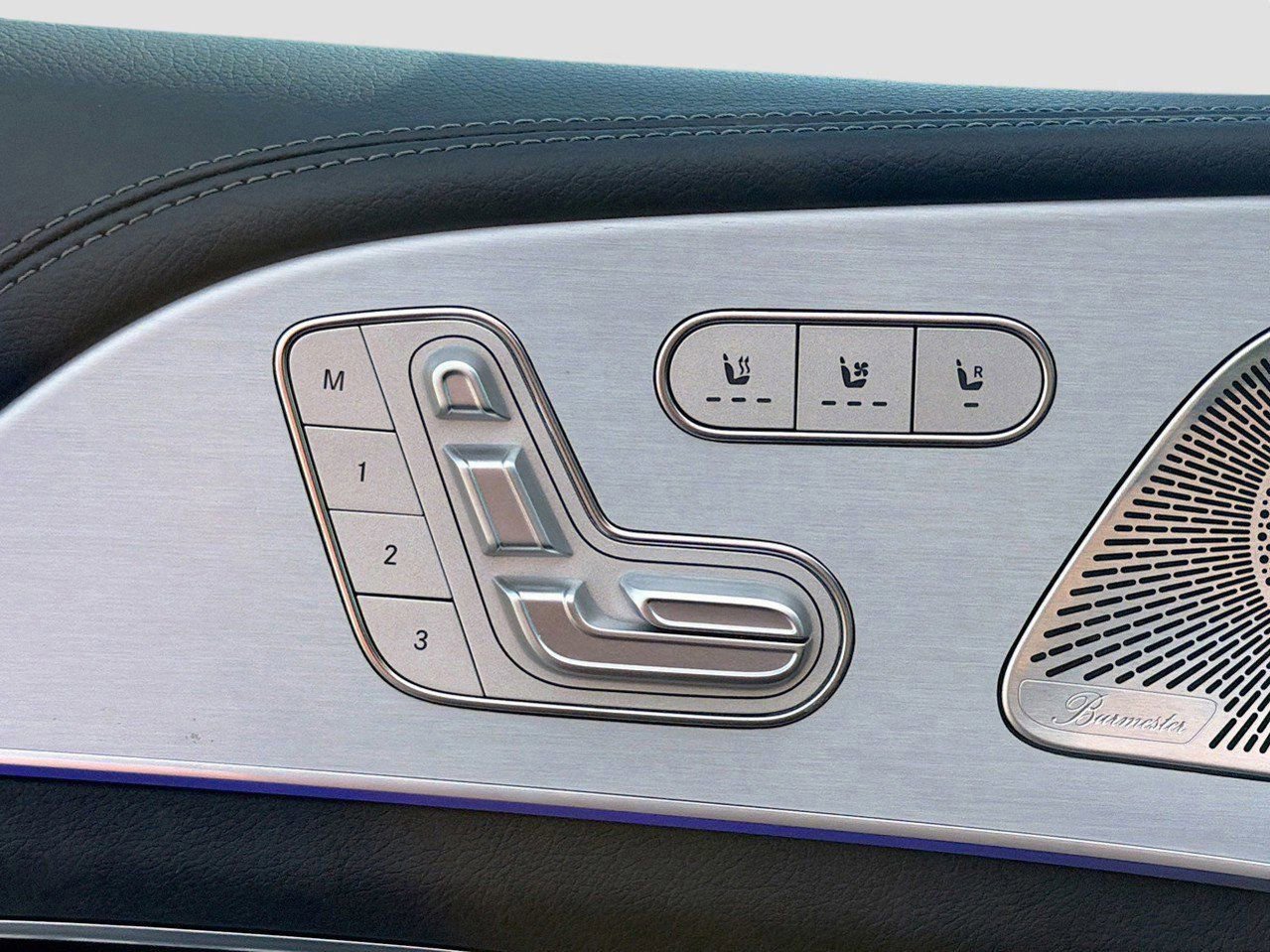 Used 2025 Mercedes-Benz GLE 53 AMG 4MATIC image 25