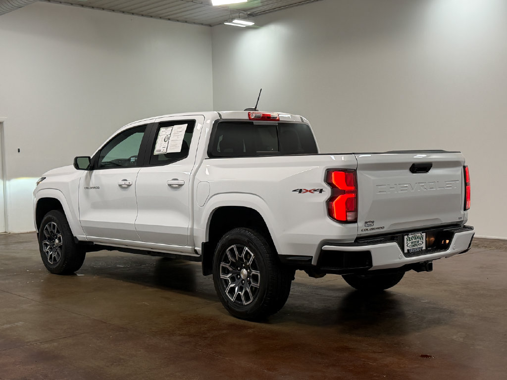 Used 2023 Chevrolet Colorado LT w/ LT Convenience Package III AWD/4WD image 5