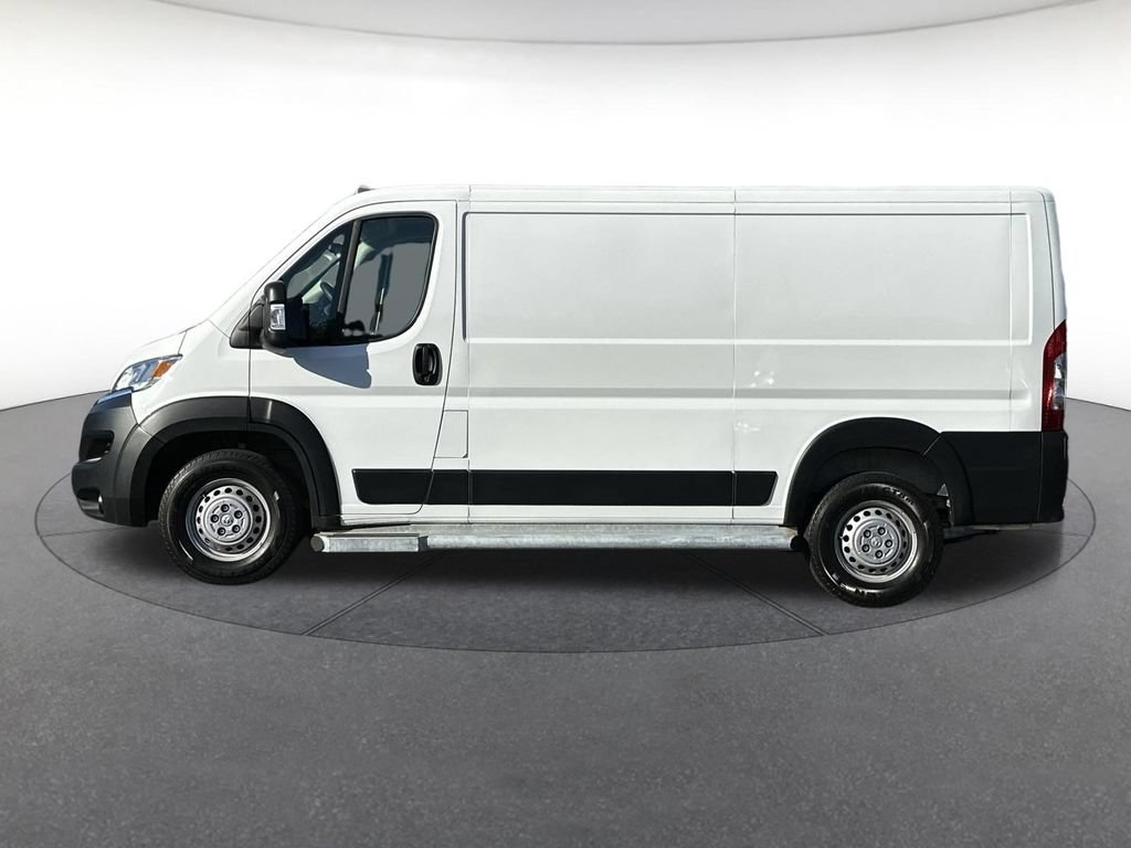 Used 2025 RAM ProMaster 2500 w/ U-Haul Equipment Group FWD image 2