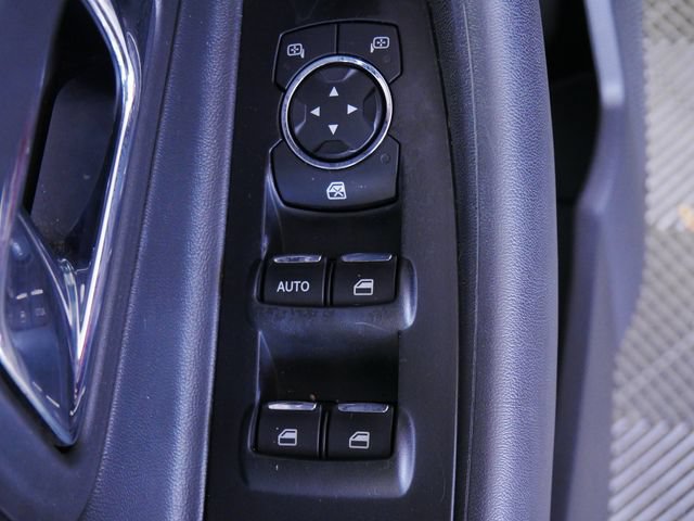 Used 2014 Ford Taurus SEL w/ Equipment Group 201A FWD image 18