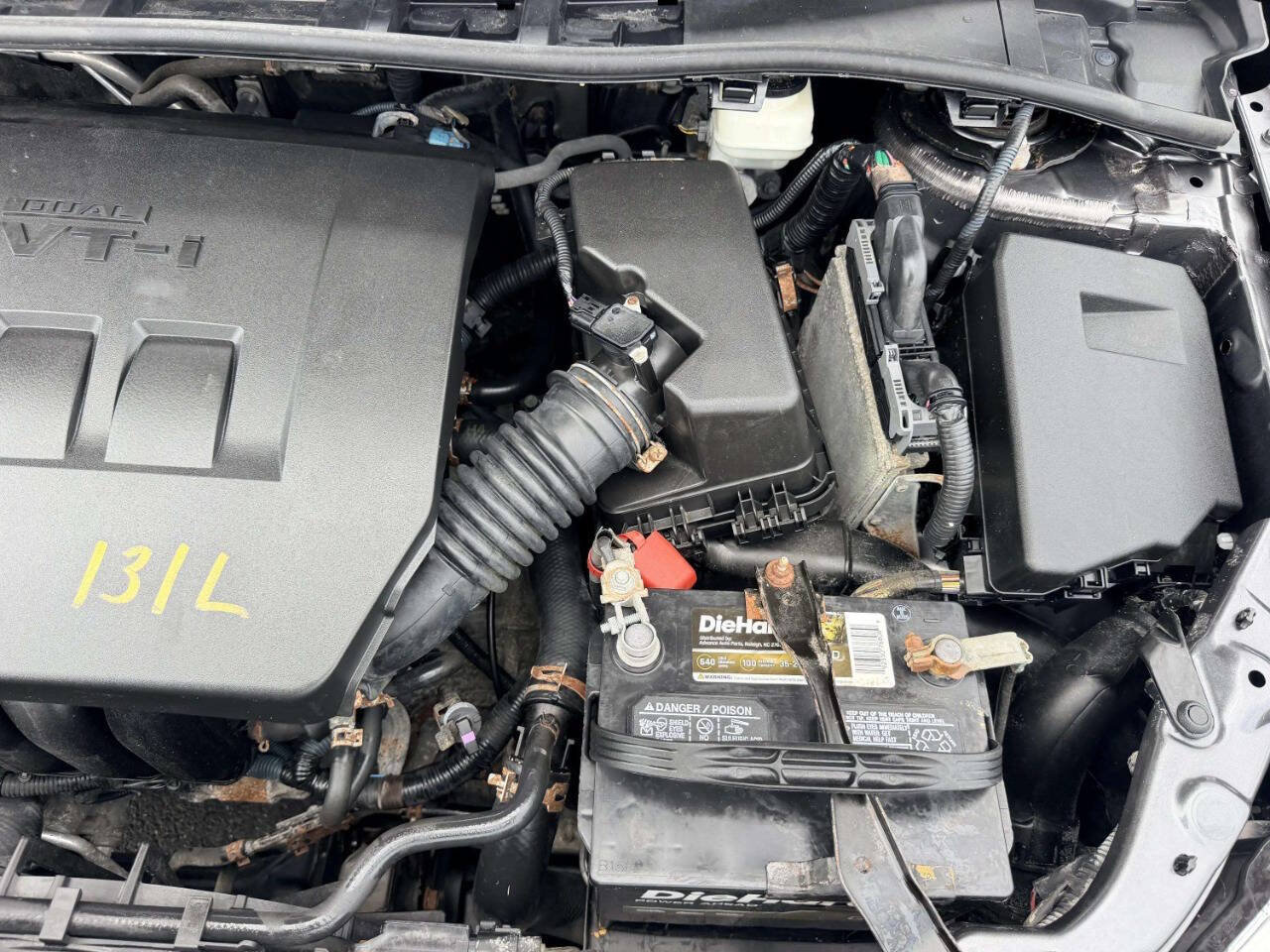 Used 2013 Toyota Corolla L FWD image 12