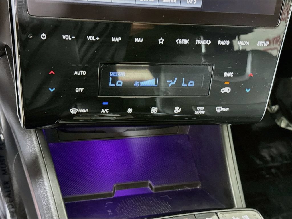 Certified 2022 Hyundai Tucson Limited FWD image 10