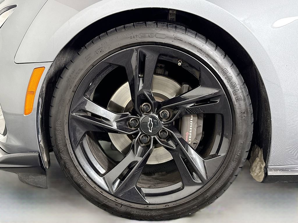 Used 2022 Chevrolet Camaro SS image 28