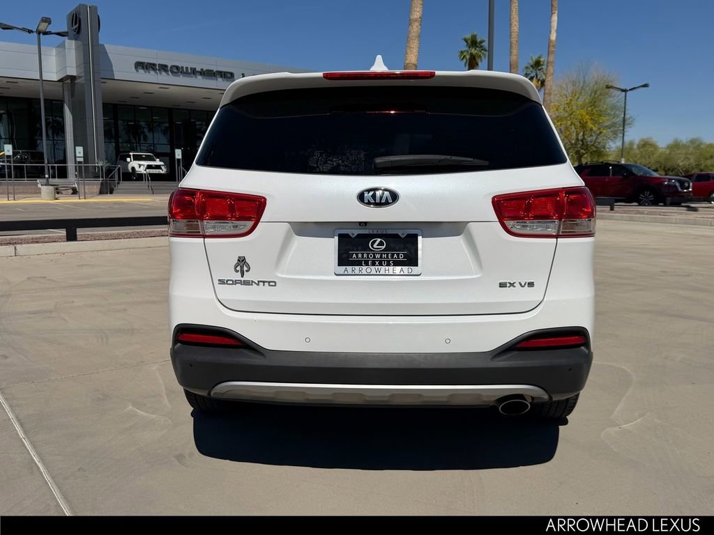 Used 2017 Kia Sorento EX image 6