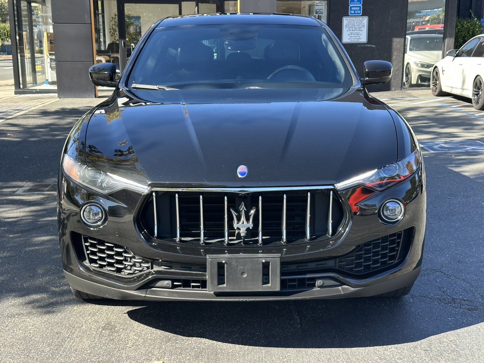 Used 2018 Maserati Levante AWD/4WD image 5