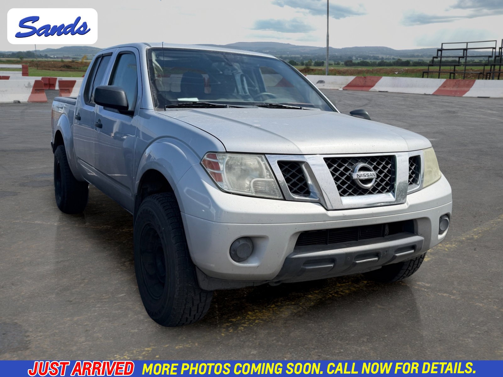 Used 2019 Nissan Frontier SV AWD/4WD image 1