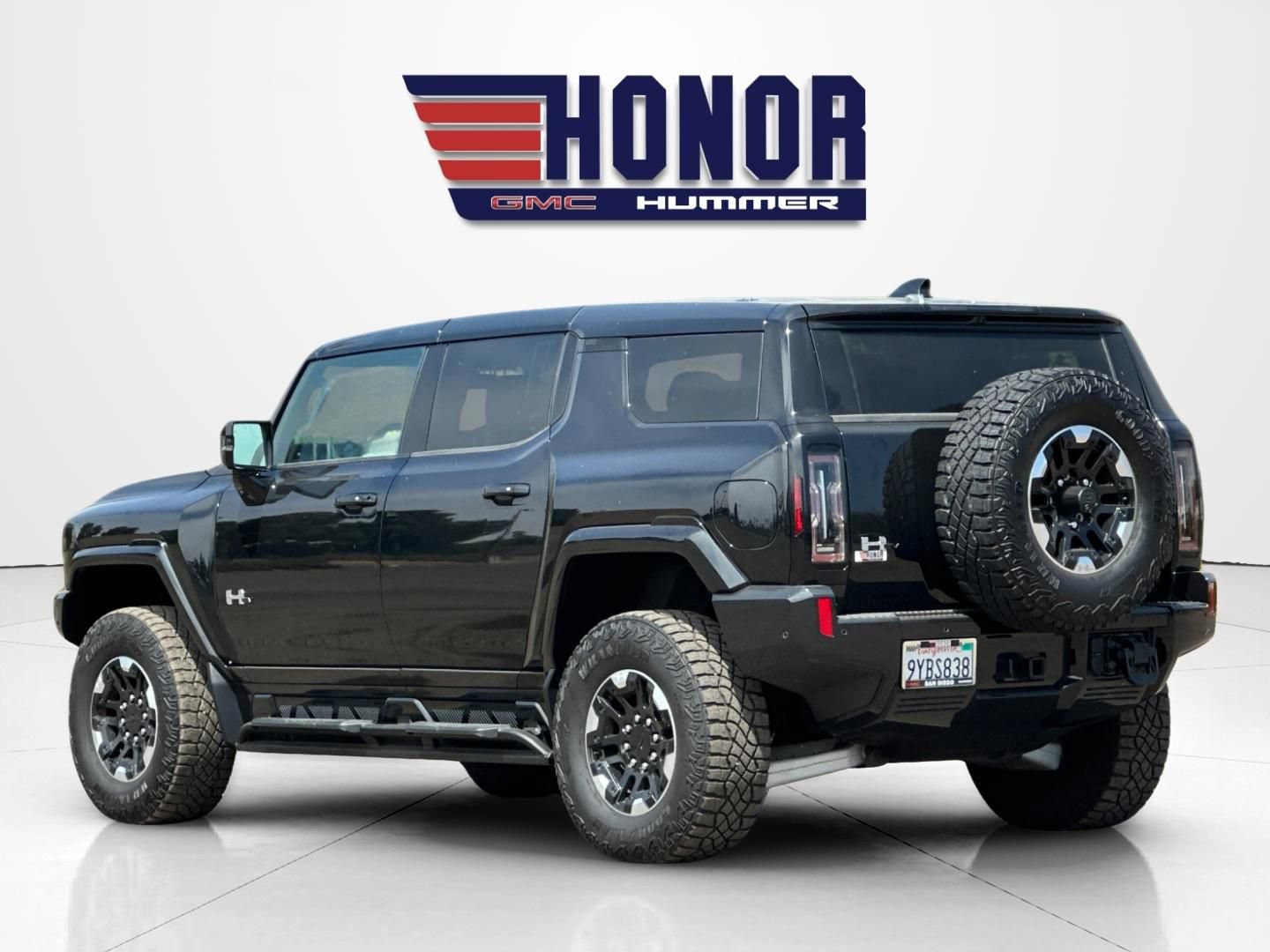 Used 2024 GMC Hummer EV 2X w/ Extreme Off-Road Package AWD/4WD image 6