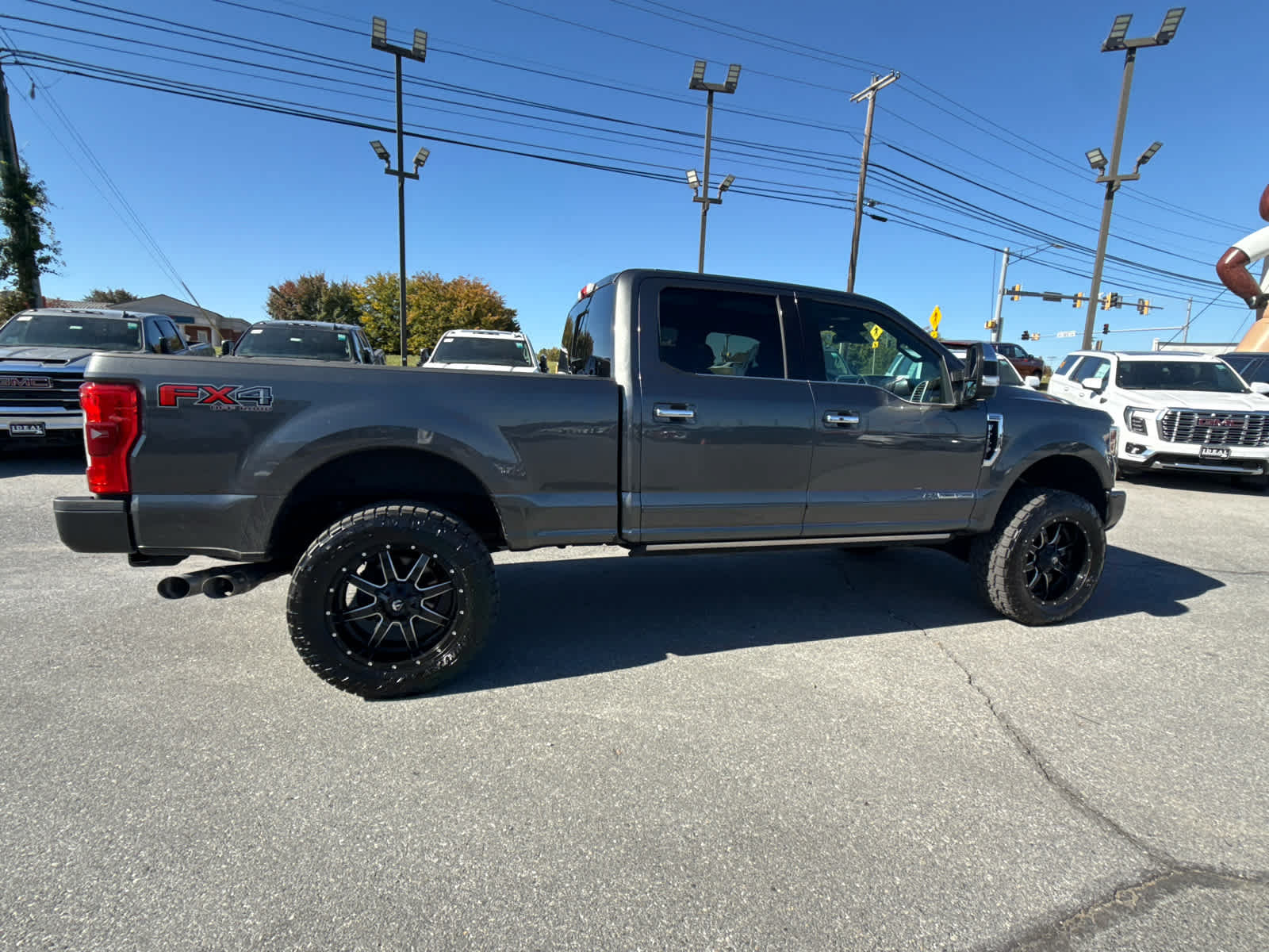 Used 2017 Ford F250 Platinum w/ Platinum Ultimate Package AWD/4WD image 22