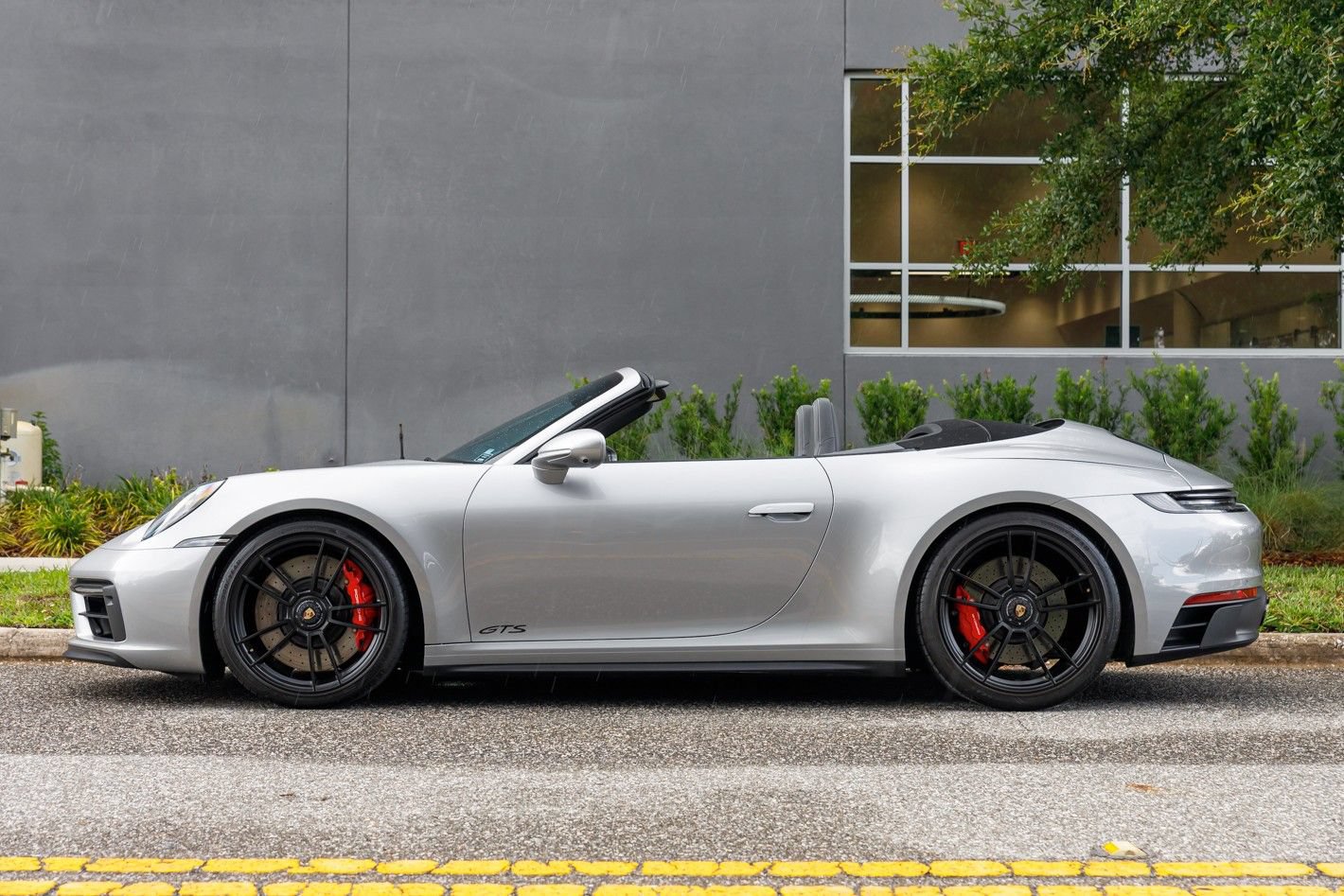 Used 2022 Porsche 911 Carrera GTS RWD image 25