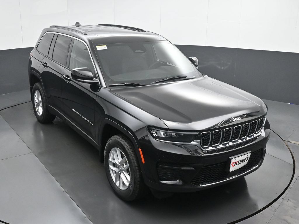 New 2026 Jeep Grand Cherokee Laredo X AWD/4WD image 42