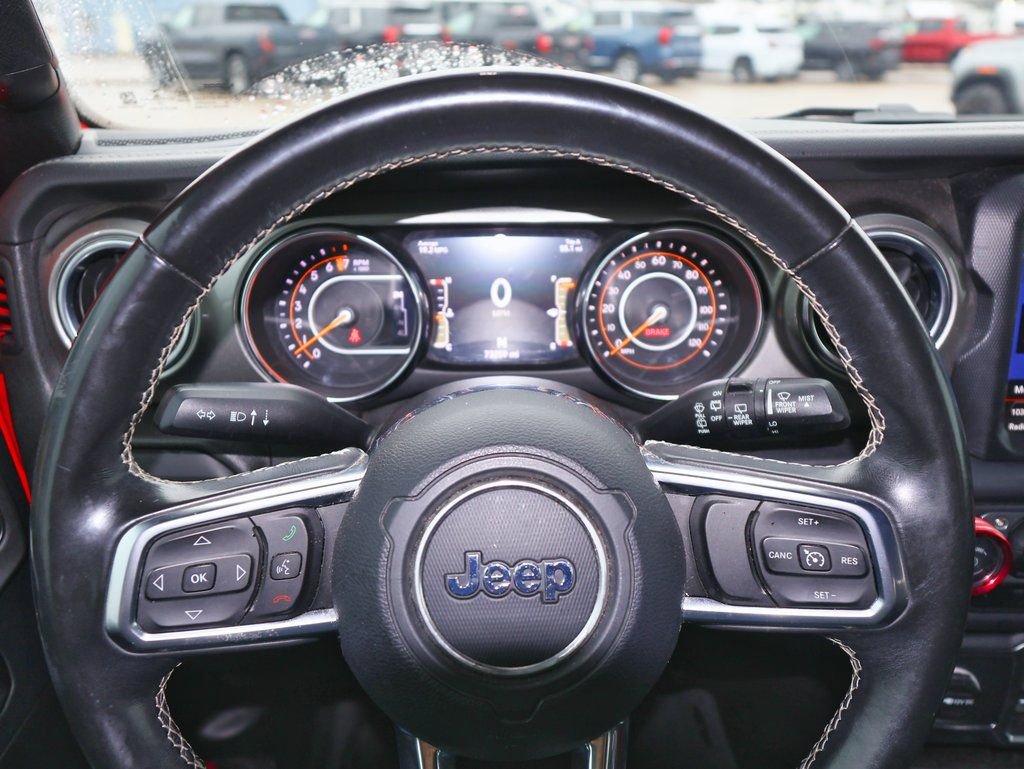 Used 2018 Jeep Wrangler Unlimited Sahara image 19