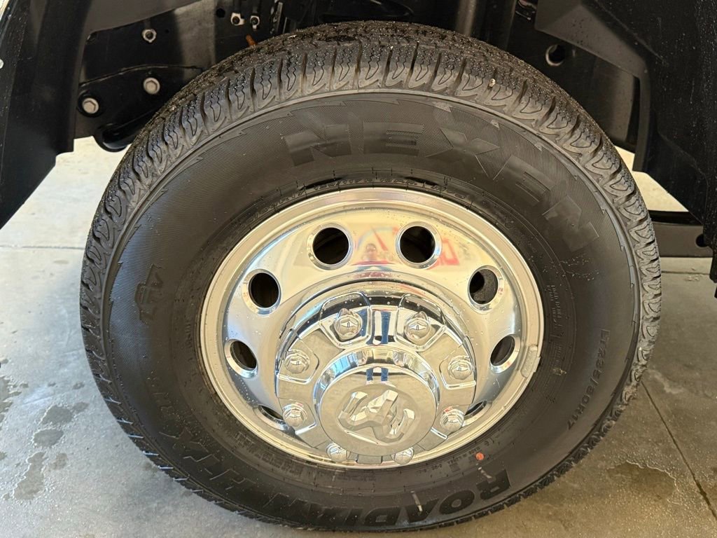 New 2026 RAM 3500 Tradesman w/ Chrome Appearance Group image 17