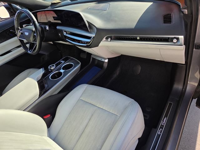 Certified 2023 Cadillac Lyriq 2WD image 16