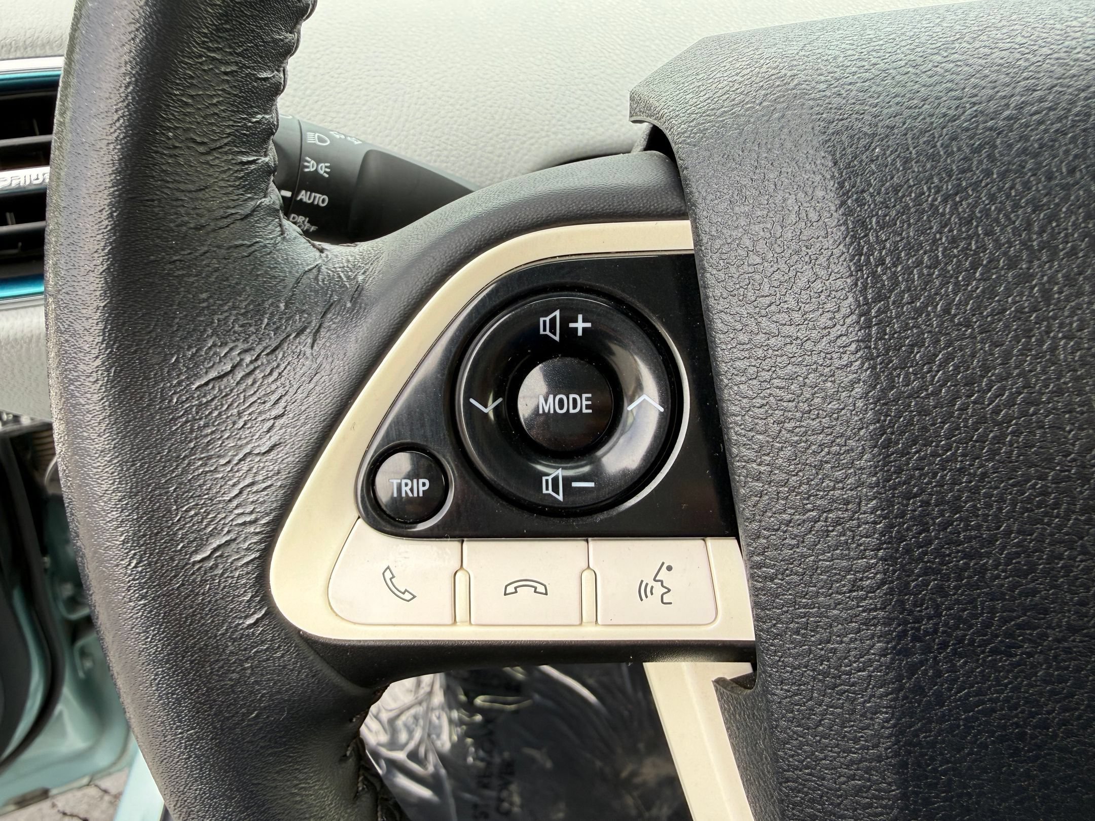 Used 2017 Toyota Prius Three FWD image 15