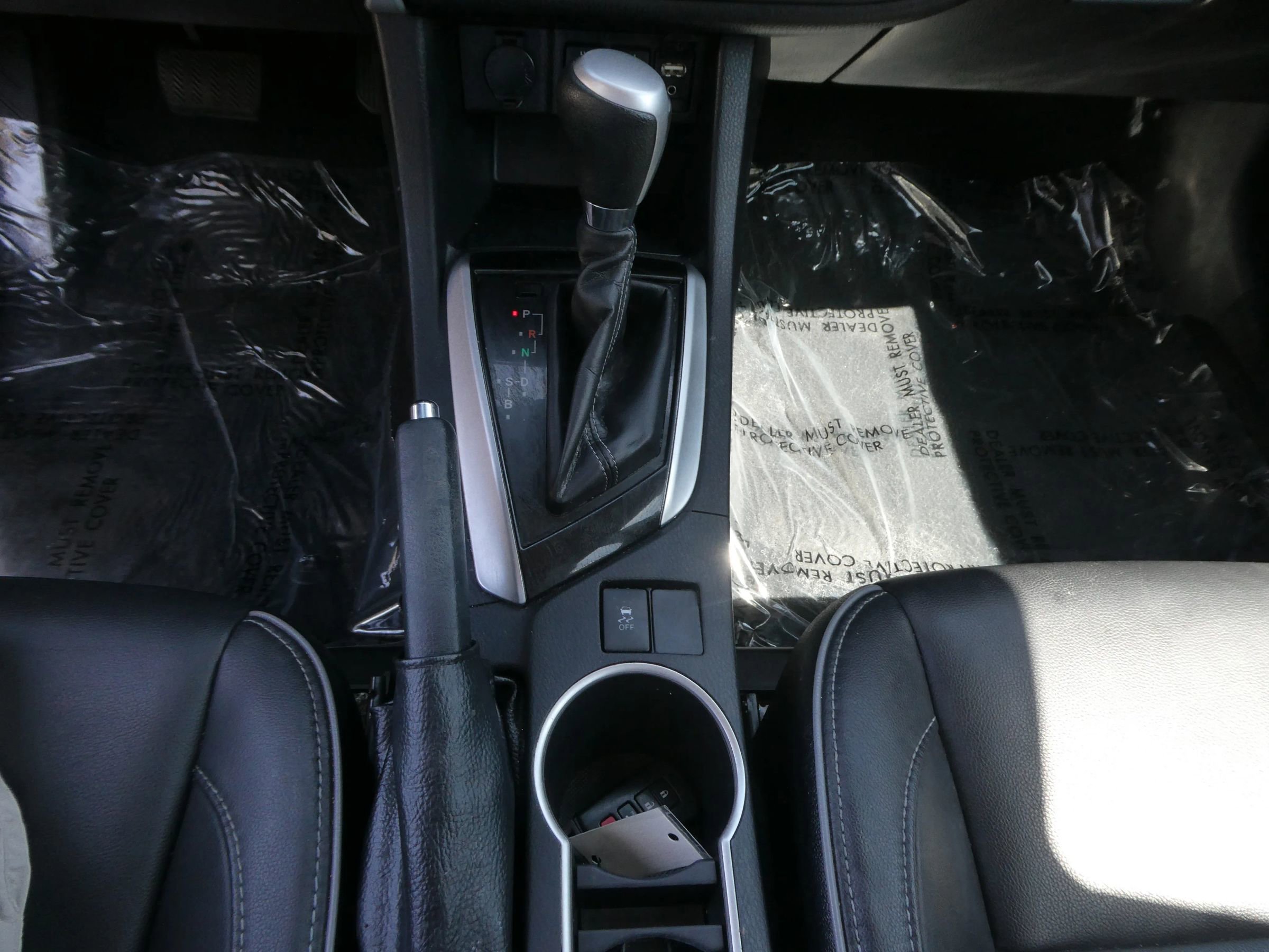 Used 2017 Toyota Corolla XLE FWD image 25