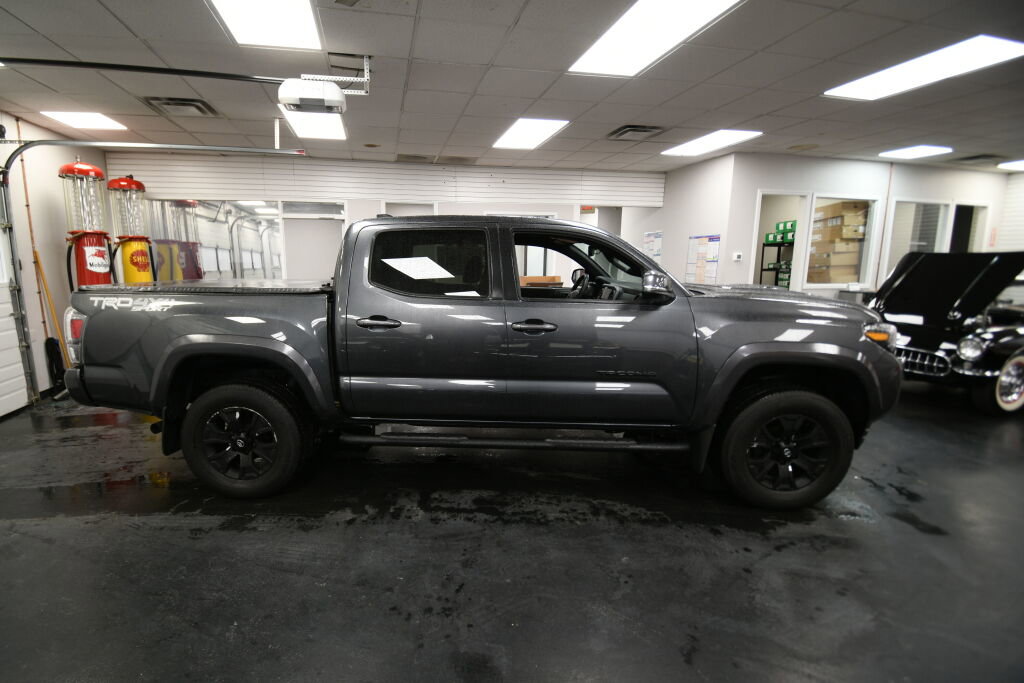 Certified 2023 Toyota Tacoma TRD Sport image 8