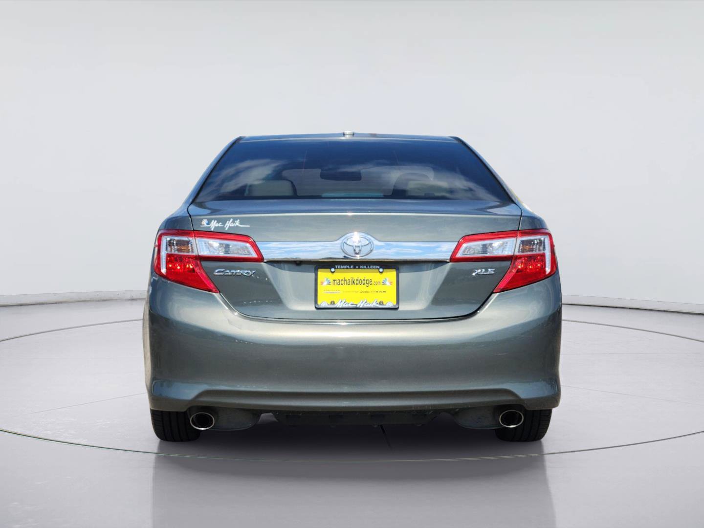 Used 2012 Toyota Camry XLE FWD image 6
