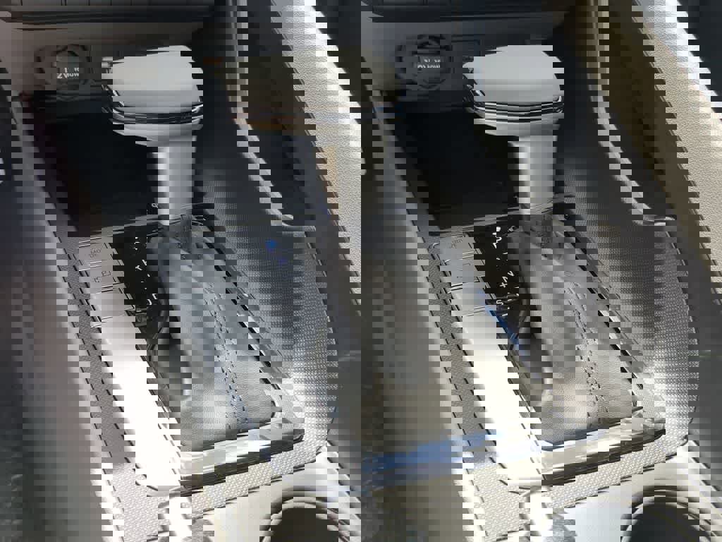 New 2026 Hyundai Elantra Sport image 31