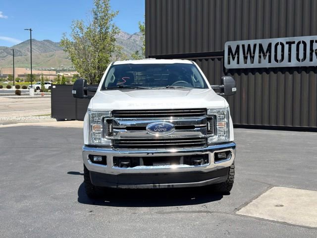Used 2018 Ford F350 XLT w/ XLT Value Package AWD/4WD image 2