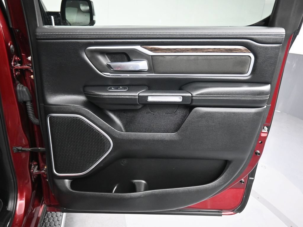 Used 2020 RAM 1500 Laramie AWD/4WD image 42
