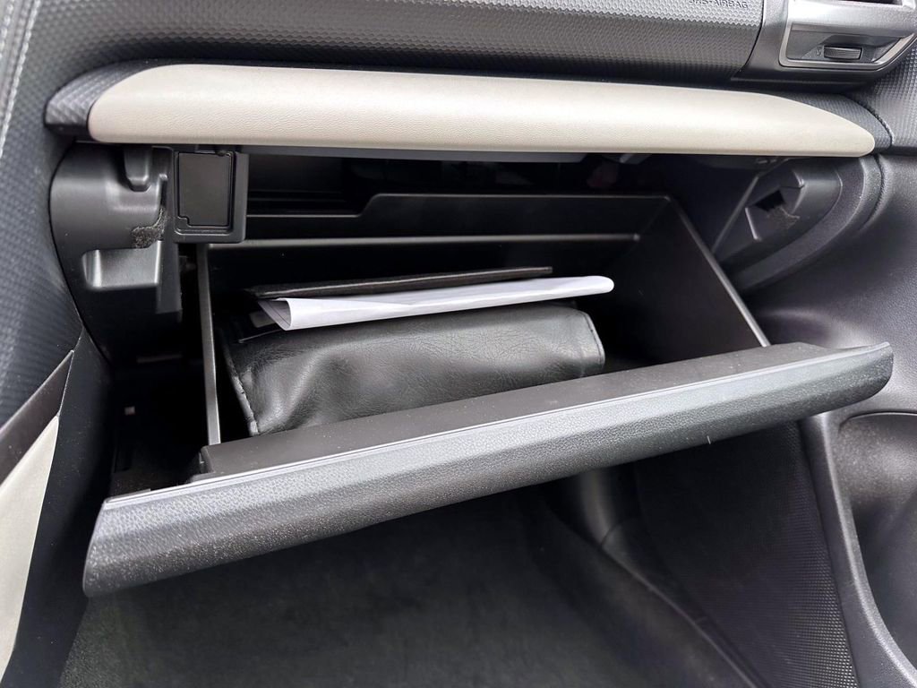 Used 2022 Subaru Forester Limited image 29